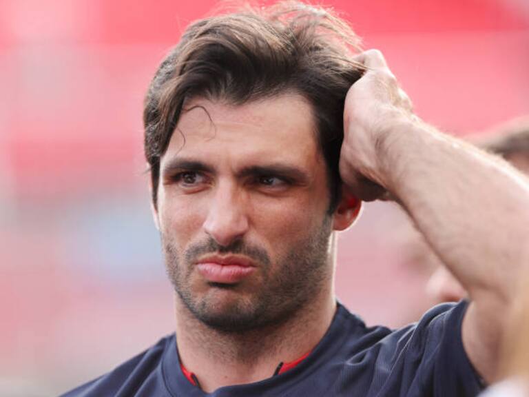 Carlos Sainz es anunciado como nuevo piloto de Williams para la temporada 2025