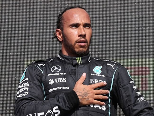 Lewis Hamilton cambiará su nombre por su madre