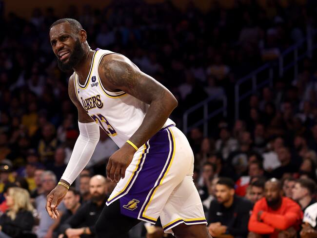 LeBron James, primer jugador en llegar a 39 mil puntos en la NBA