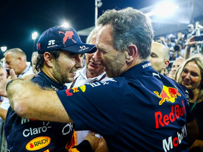Christian Horner le mandó un mensaje a Checo Pérez.