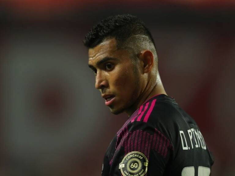 El Maguito le dio espaldarazo al Tata por las críticas en su contra el domingo en el Azteca.. Foto: getty