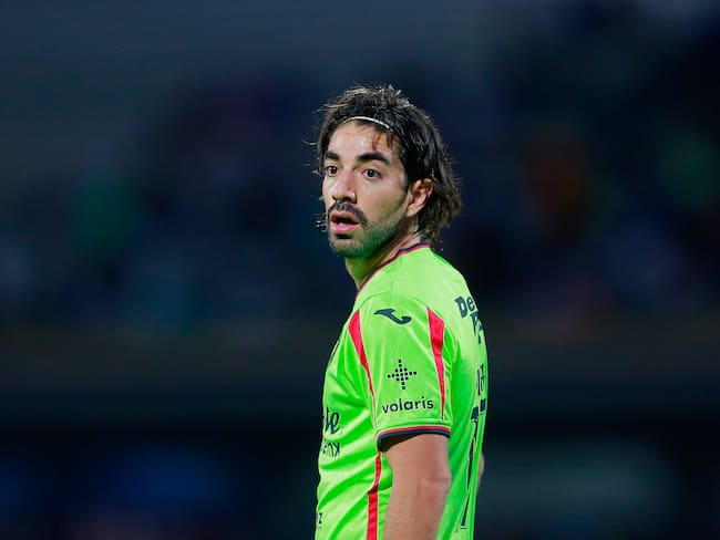 Rodolfo Pizarro renueva con Juárez hasta 2027