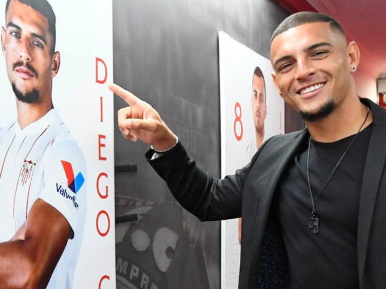 Diego Carlos tiene emotiva despedida de Sevilla