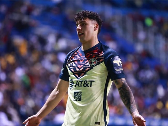 Jorge Sánchez, de las críticas en América, a un paso del Ajax