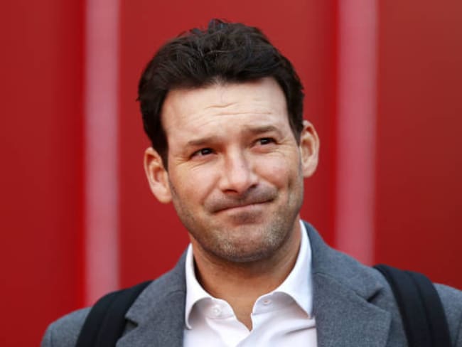 Arrestan a Tony Romo por conducir ebrio y CBS Sports lo congela indefinidamente antes de la temporada de la NFL