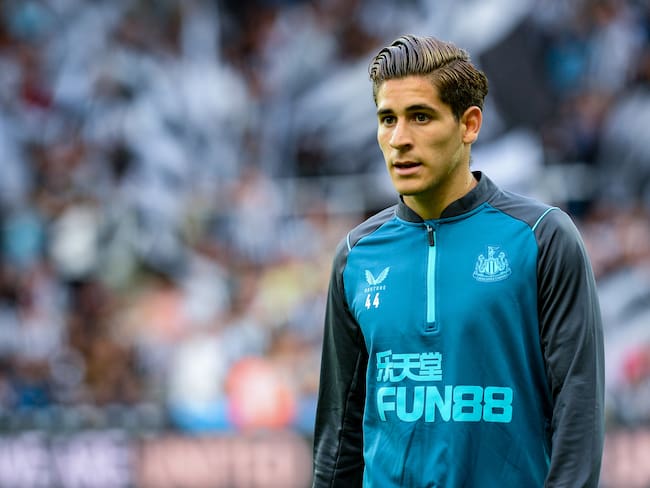 Santiago Muñoz deja el Newcastle y jugará en la Liga MX