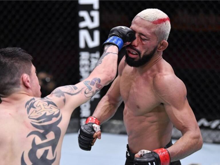 Brandon Moreno vs Figuereido . Foto: Getty Images