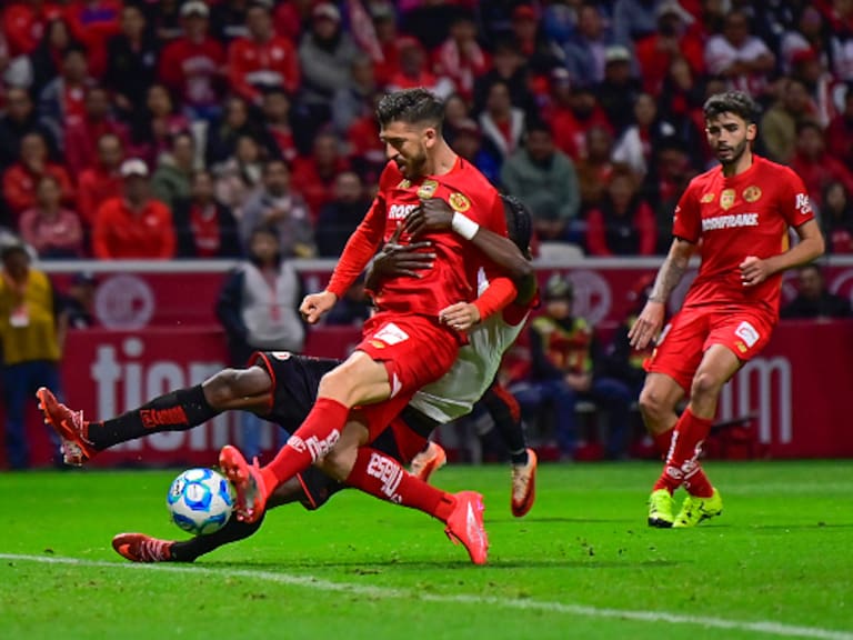 ¡Sigue imparable! Toluca derrota a Xolos con ráfaga de Paulinho y el esperado regreso de Luan García