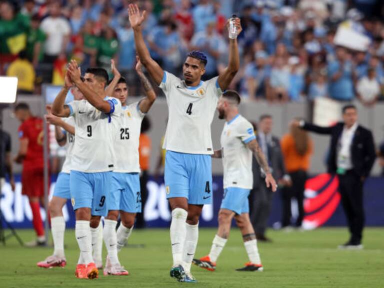 Uruguay se mantiene como líder de grupo tras vencer a Bolivia