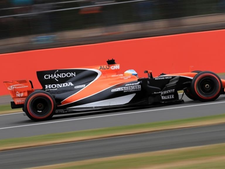 Fernando Alonso abordo del McLaren-Honda. Foto:
