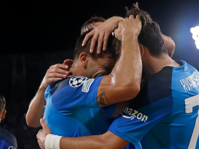 Napoli destroza al sub-campeón de la Champions League, Liverpool