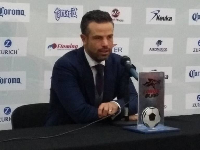 Rafael Puente JR con los Lobos BUAP. Foto: getty images