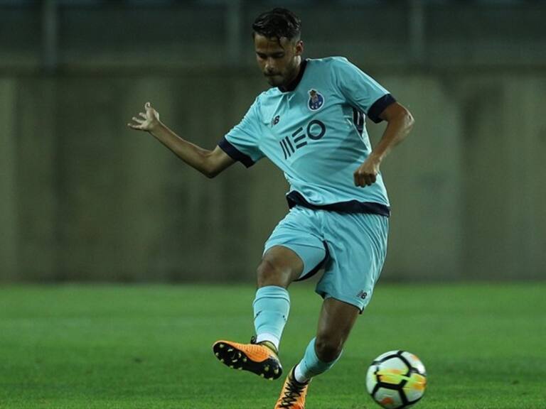 Diego Reyes juega la pretemporada con el Porto. Foto: Getty Images