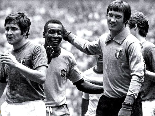 ¡Pelé jugó en un equipo mexicano! Te contamos la historia