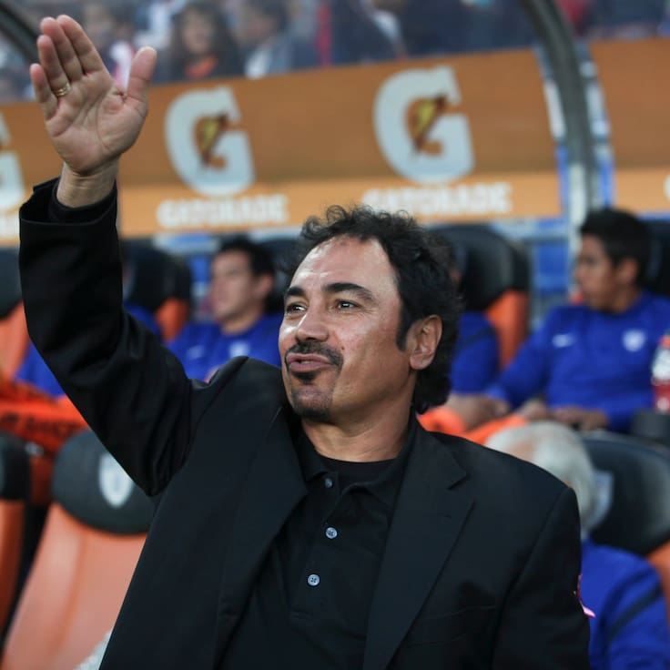 Pumas rendirá homenaje a Hugo Sánchez a 50 años de su debut: Cuándo y dónde será