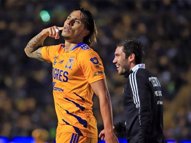 Carlos Salcedo podría emigrar a Turquía