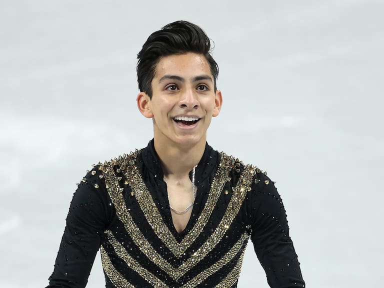 Donovan Carrillo realizó su rutina al estilo de la lucha Libre mexicana