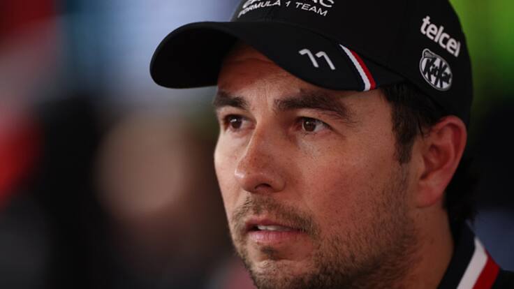 Checo Pérez roza la zona de puntos tras un GP de China accidentado
