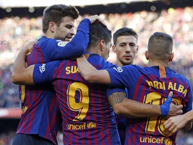 Triplete de Suárez para llevarse el derbi. Foto: Via Twitter (@FCBarcelona_es)