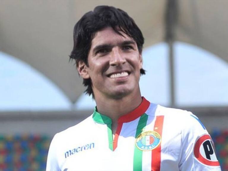"Loco" Abreu como jugadores del Audax. Foto: WDeportes