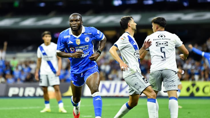 ¡Remontada celeste! Cruz Azul le da la vuelta a Puebla con gol agónico de Ebere y mantiene el paso perfecto