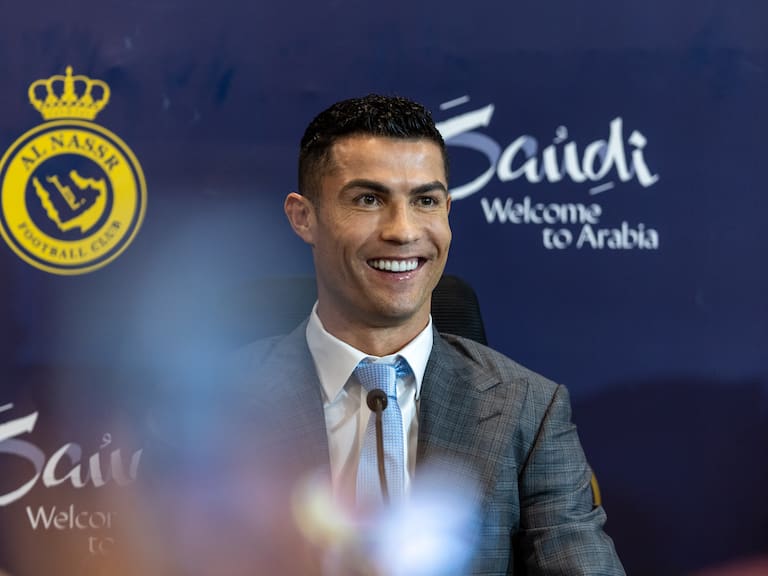 Cristiano Ronaldo en su presentación con el Al Nassr