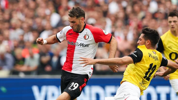 Santi Giménez podría regresar a las canchas antes de lo esperado con Feyenoord; ¡Sorpresa inesperada!