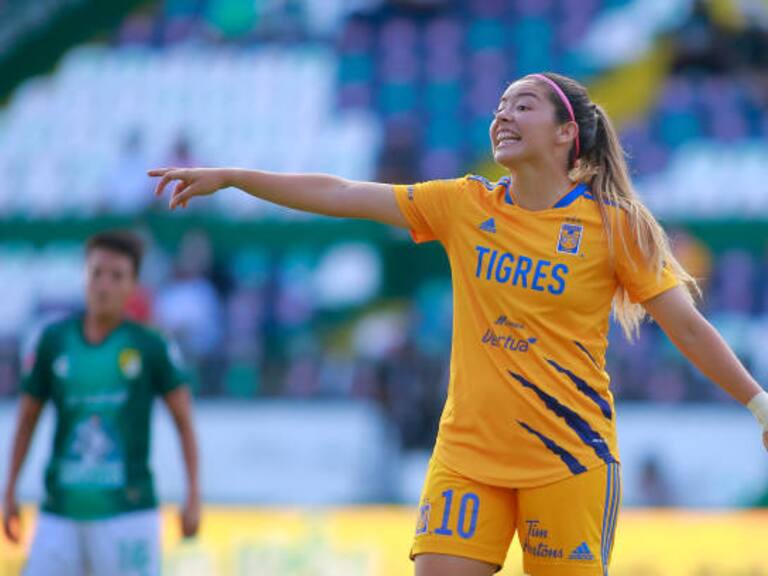 Katty Martínez rompe en silencio contra Tigres, denuncia amenazas
