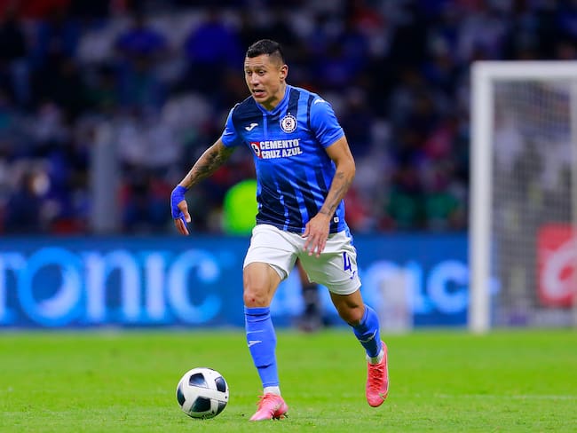 ‘Cata’ Domínguez regresa a Cruz Azul junto a Joel Huiqui para el Apertura 2026