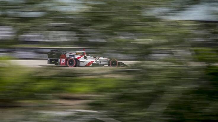 Esteban Gutiérrez, con asiento hasta final de temporada
