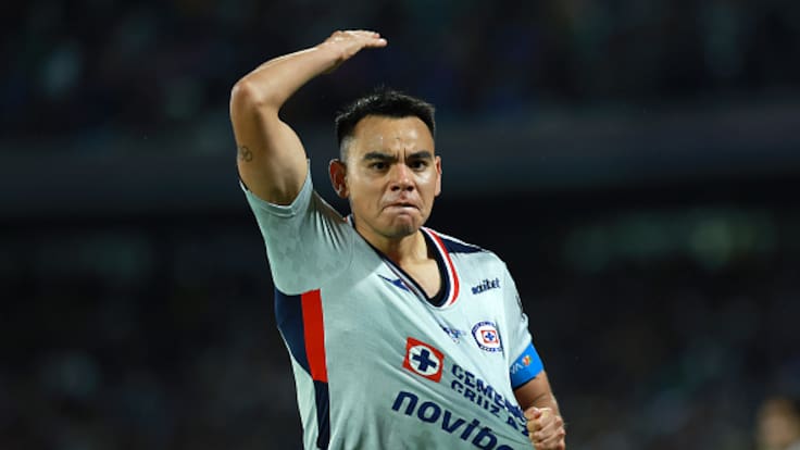 Cruz Azul blinda a Charly Rodríguez con una cláusula estratosférica