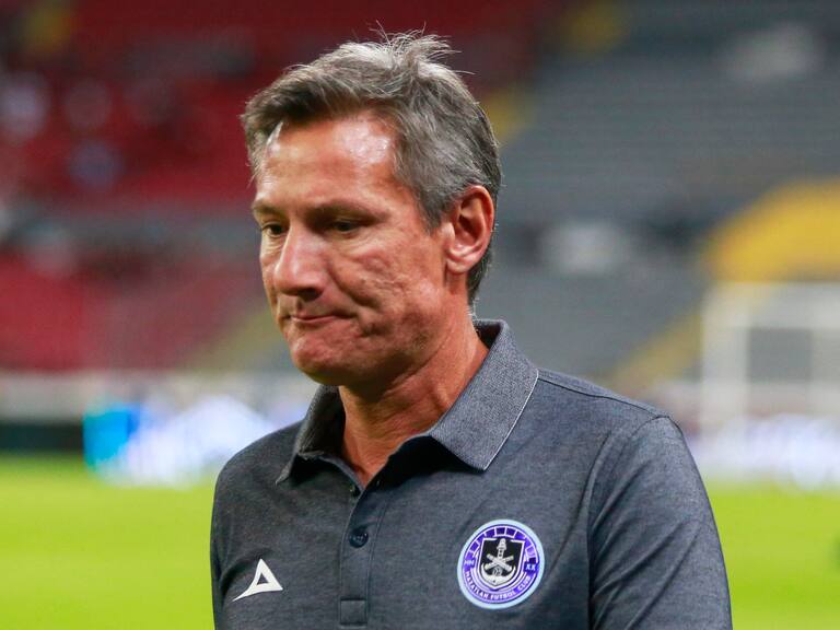 Gabriel Caballero deja de ser DT de Mazatlán