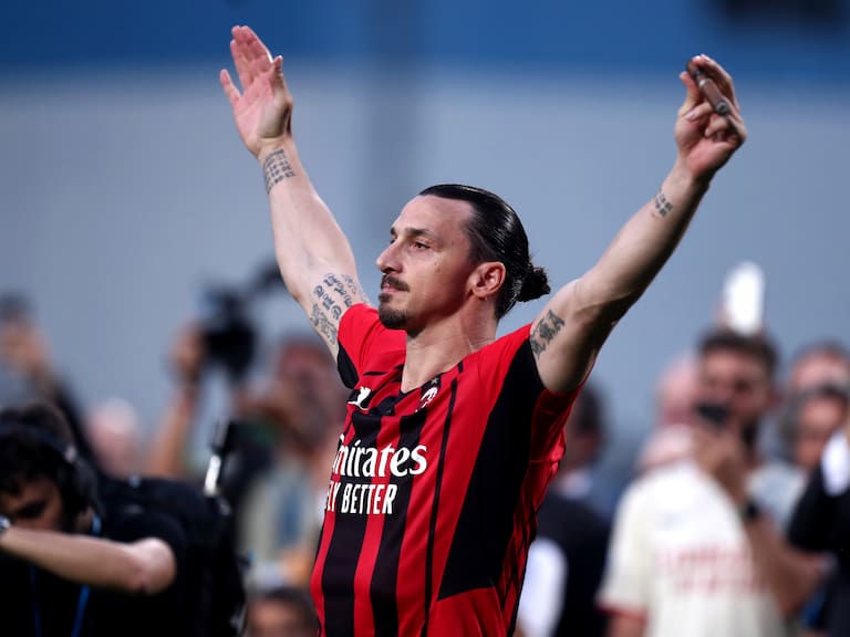 Zlatan Ibrahimovic renueva con el Milan hasta el año 2023