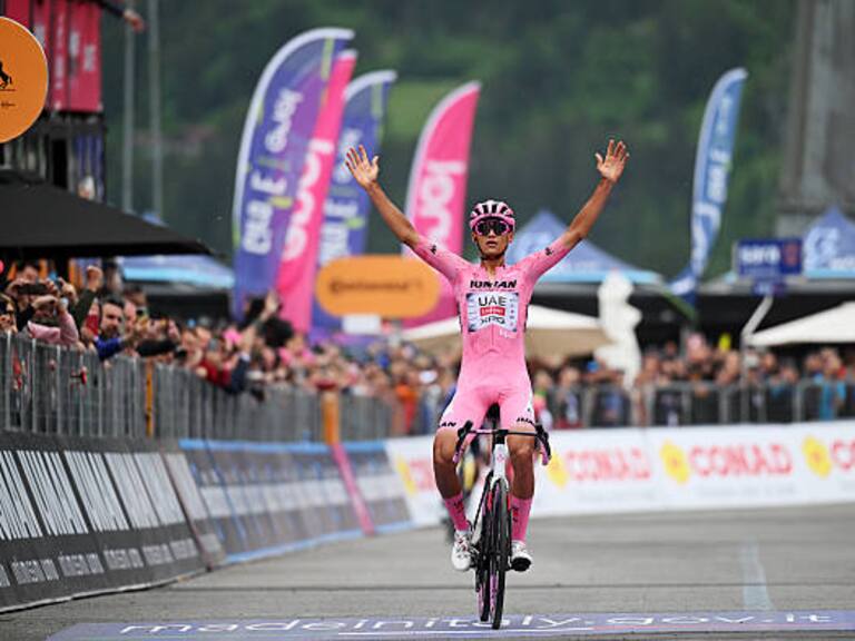 Isaac del Toro: ¿Quién es el ciclista de 21 años que está conquistando el mundo?