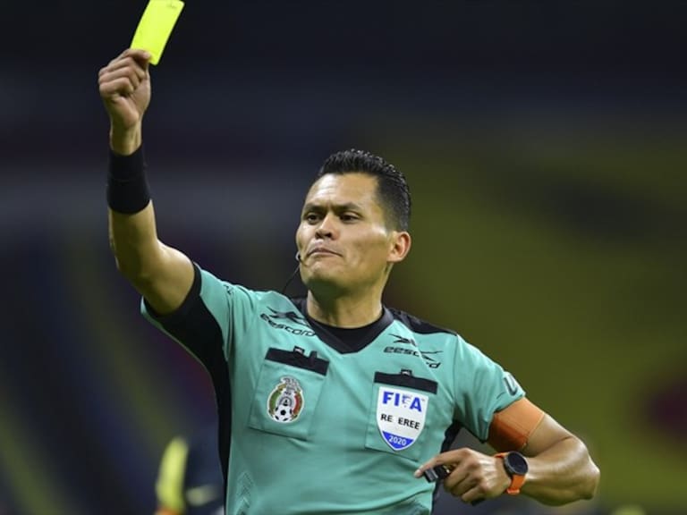 Árbitro Jorge Pérez Durán. Foto: Mexsport