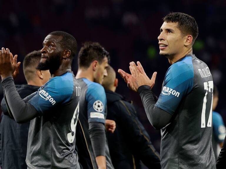 Napoli aniquilo al Ajax en la jornada 3 de la Champions League