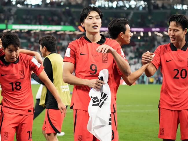 ¡Es el galán del torneo! Jugador surcoreano es acosado por el público