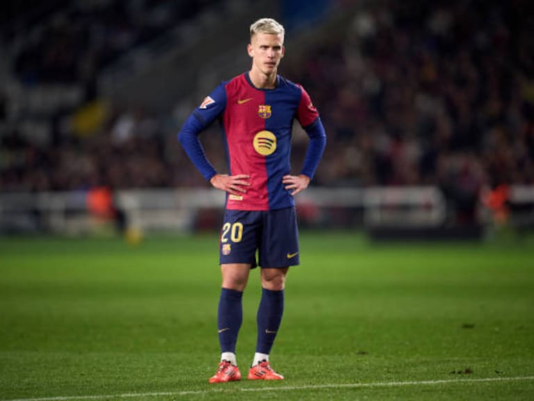 Dani Olmo sufre lesión en el hombro y será baja del Barcelona