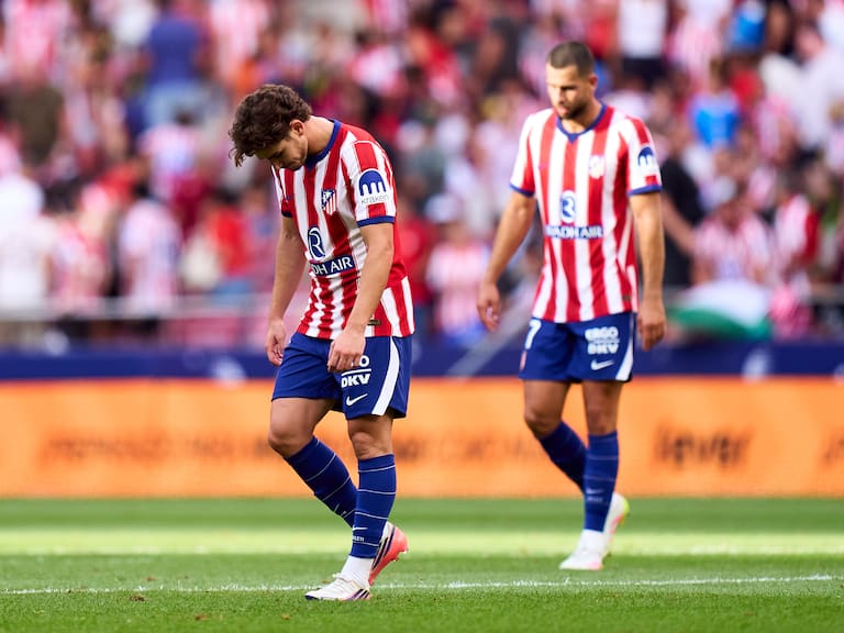 Julián Álvarez rechaza al Barcelona y seguirá en el Atlético de Madrid
