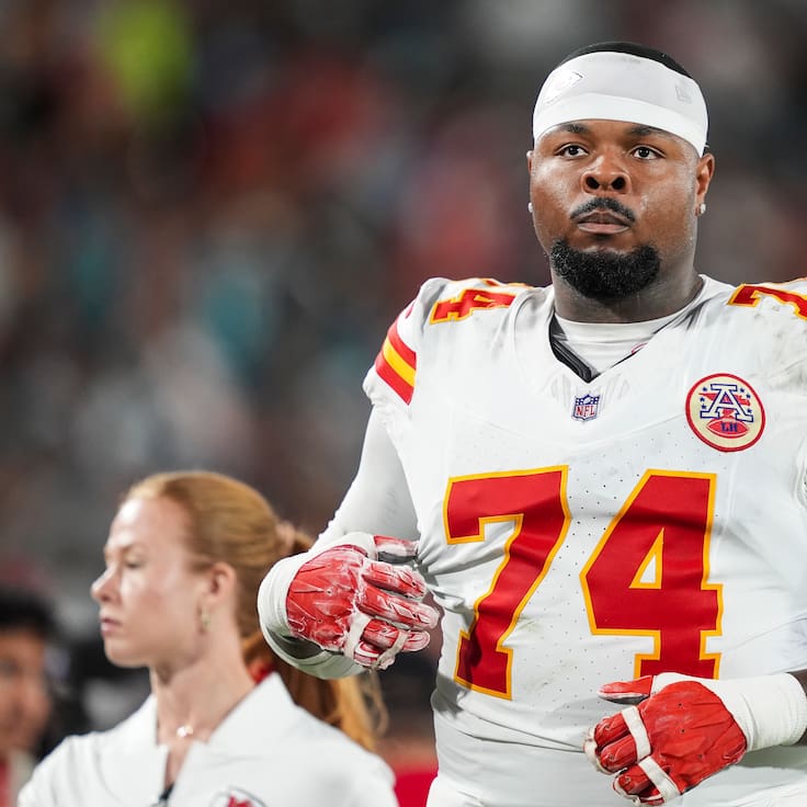 Los Chiefs cortan a Jawaan Taylor: Ahorro millonario y planes para el Draft NFL 2026