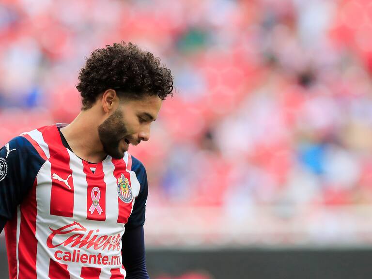 César Huerta ROMPE EL SILENCIO Y HABLA DE SU PASÓ POR CHIVAS
