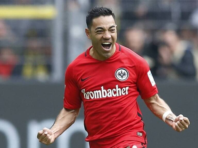Marco Fabián con el Eintracht Frankfurt. Foto: W Deportes