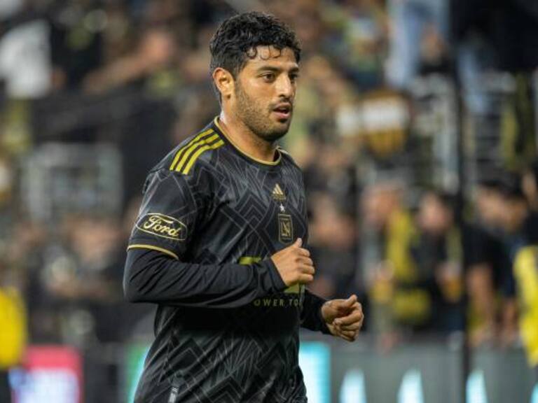 Carlos Vela podría llegar a Chivas