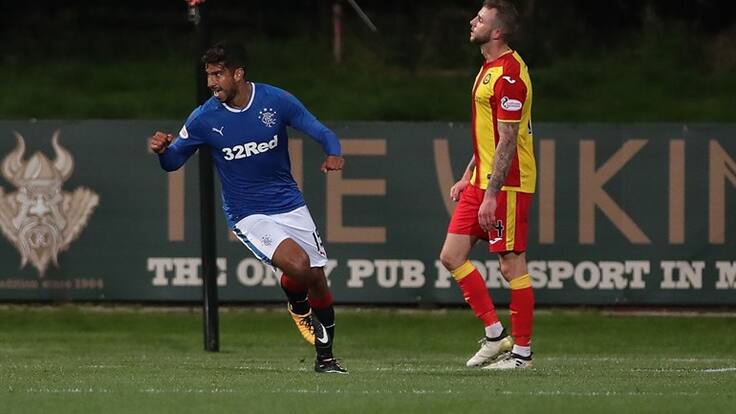 Le rompen la cara a Lalo Herrera