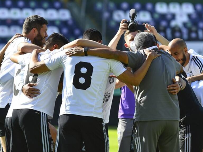 Tigres le rinde un homenaje muy especial a Tomás Boy. Foto: mexsport
