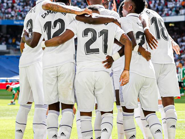 Real Madrid sufrió, pero derrotó al Betis con Guardado de arranque