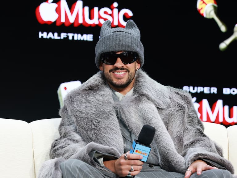 Bad Bunny muestra su cariño a la gente mexicana previo al Super Bowl LX: ¡Viva México!