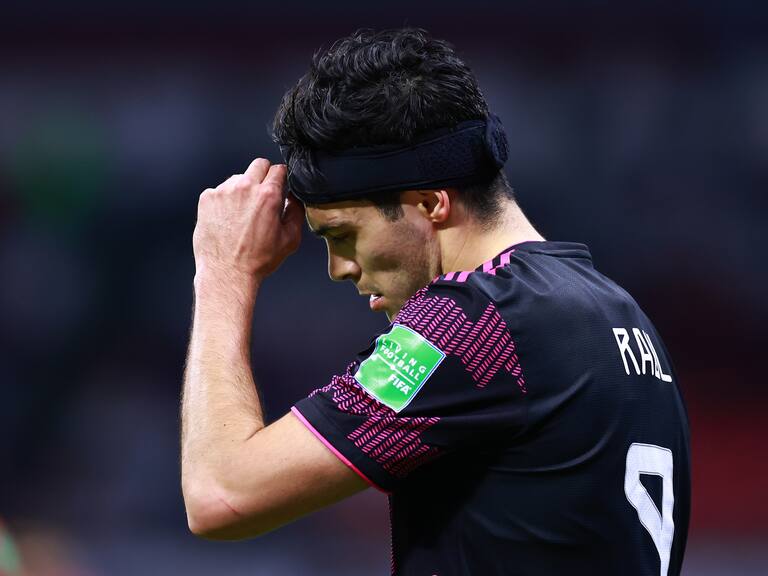 Raúl Jiménez con la Selección Mexicana