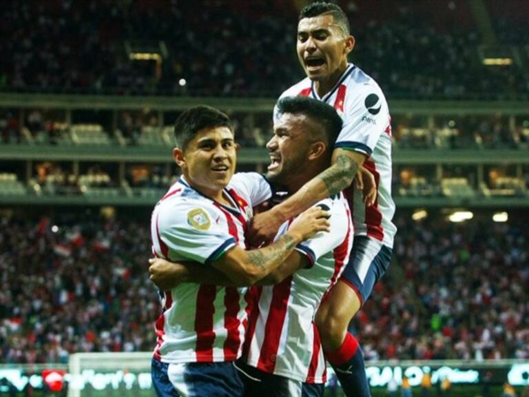 Chivas fue más efectivo que el Atlas. Foto: Getty Images