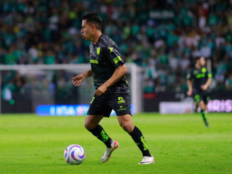 Sebastián Saucedo denuncia racismo por parte de la afición de León